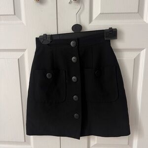 A line button skirt black